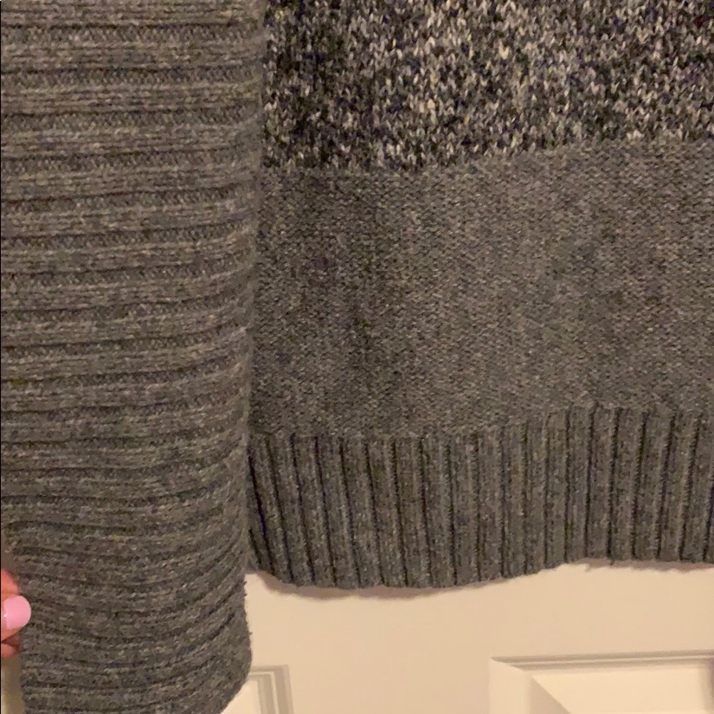 Ruby Moon Sweater - Picture 5 of 7